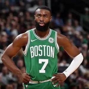 U直播-强硬表现肉眼可见 布朗是否该成为第一进攻选择？